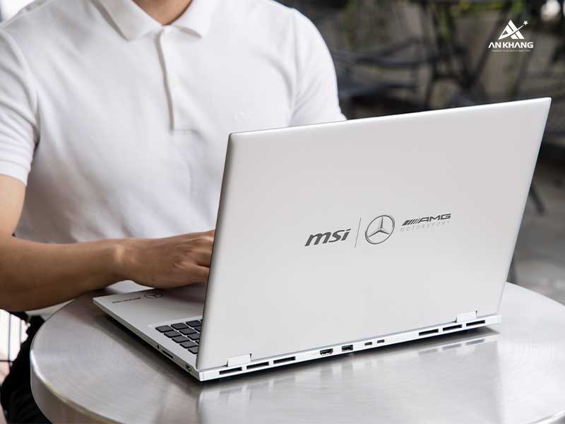 MSI Prestige 16 AI+ Mercedes-AMG Motorsport kết nối đầy đủ, hiện đại, linh hoạt