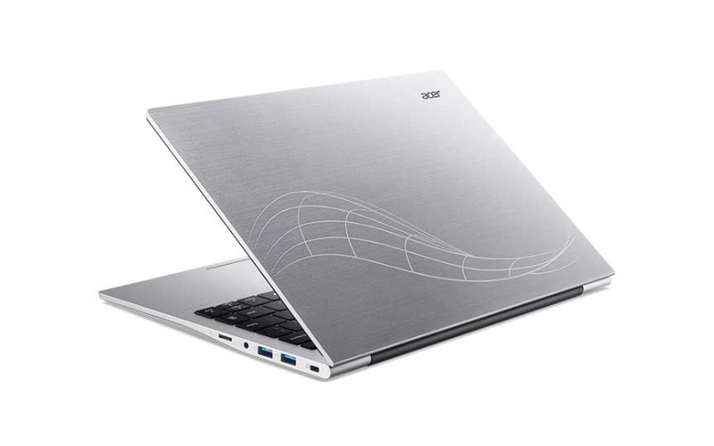Đánh giá về thiết kế của laptop Acer Swift Lite 14 AI SFL14